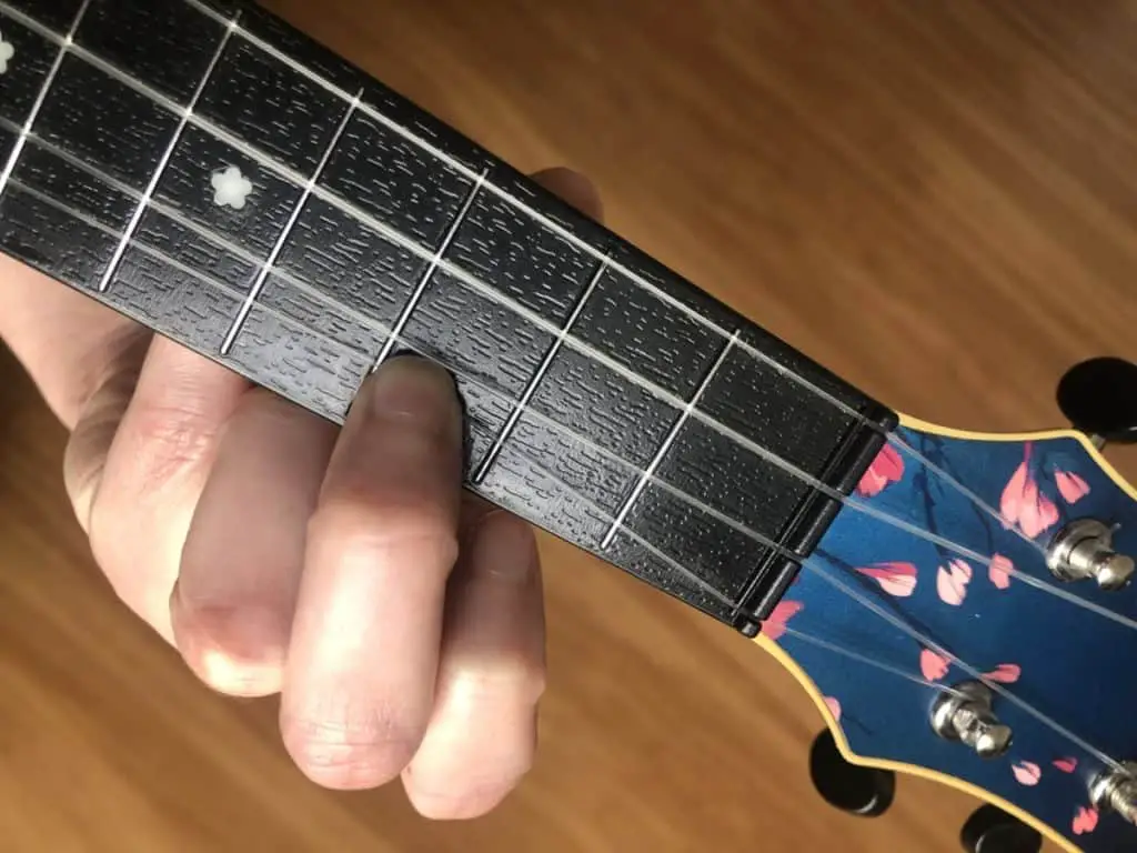 Bending Strings on Ukulele