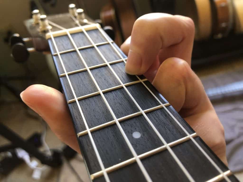 with Long or Acrylic Nails or Bad?) – Fret Folks