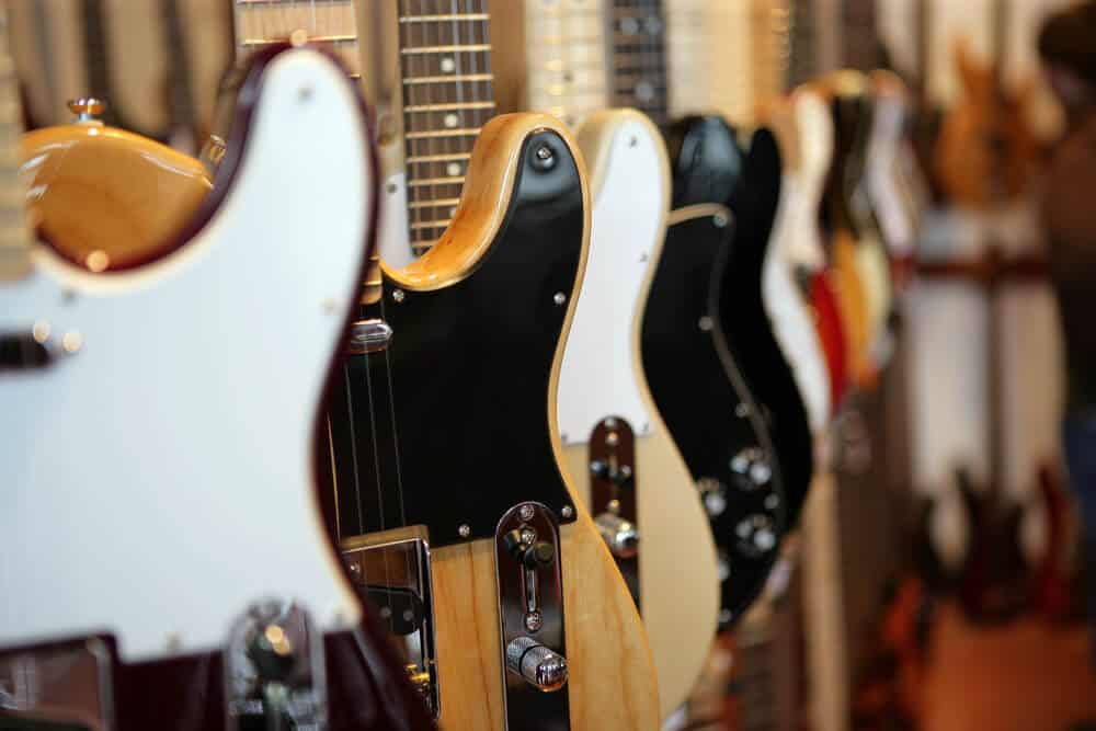 14-reasons-electric-guitar-is-easier-than-acoustic-for-newbies-fret